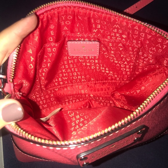 Kate Spade coral crossbody - Picture 3 of 6